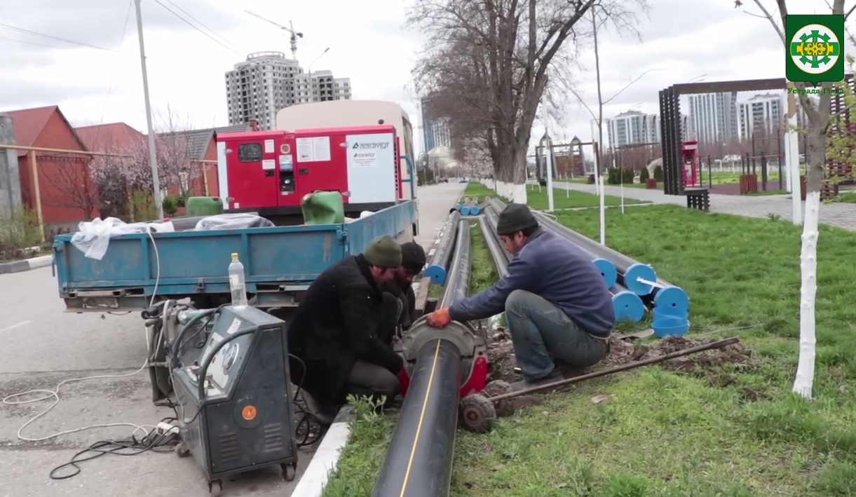 В городском округе города Аргун проводится реконструкция и капитальный  ремонт сетей газоснабжения. | 11.04.2023 | Аргун - БезФормата